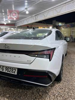 هیوندای ئەلەنترا